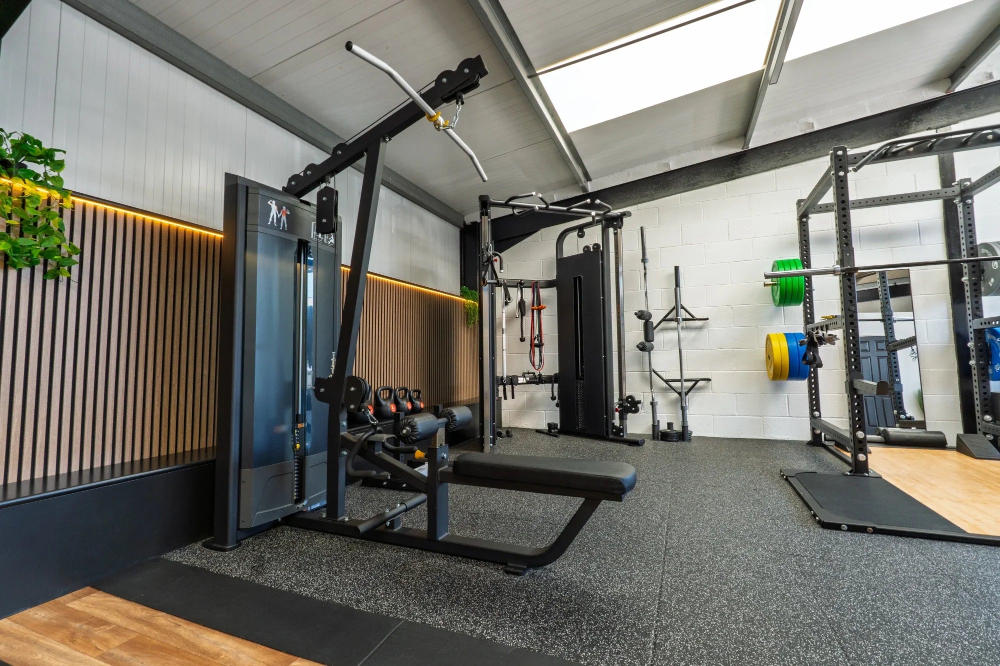 Why phased flooring replacement creates performance issues in small gyms - Gym Gear