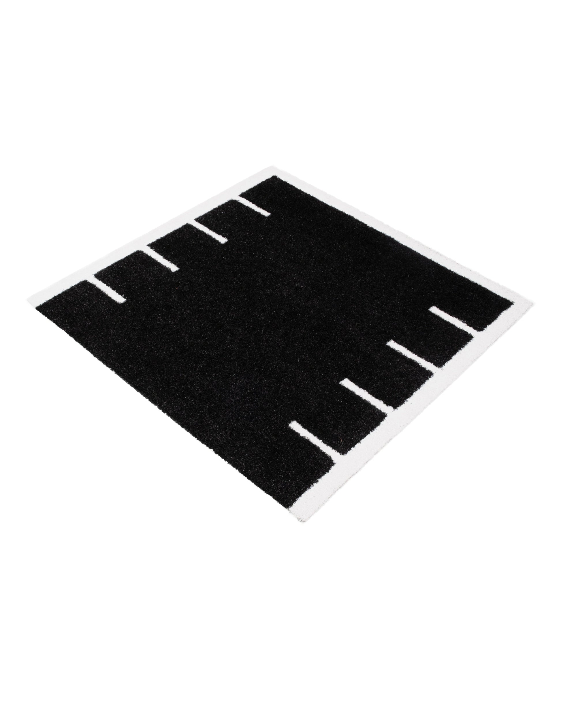 30mm Black Premium Sled Track Turf Tile 1x1m
