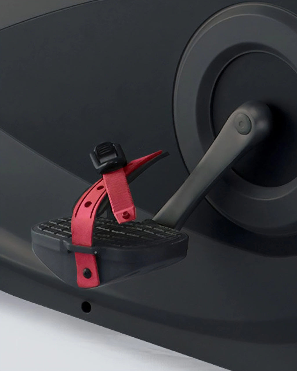 C98e Entertainment Upright Bike