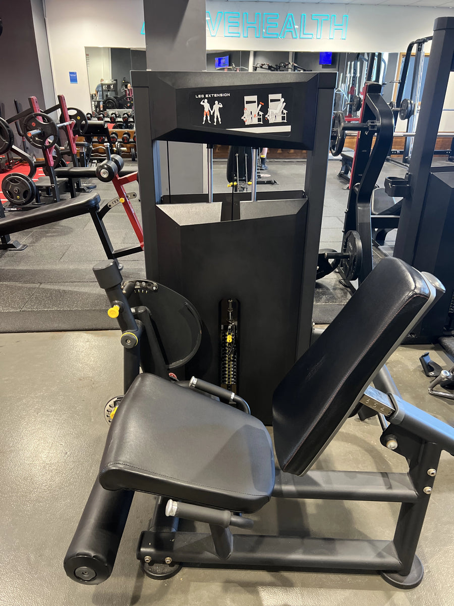 Gym Gear Platinum Series Leg Extension